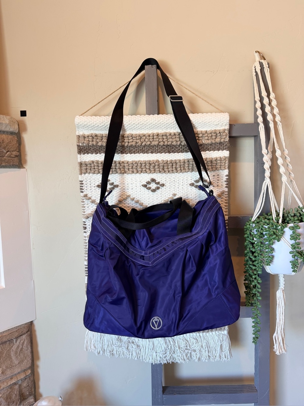 Ivivva Lululemon Girls Purple Dance Gym Sports Duffle Shoulder Travel Bag